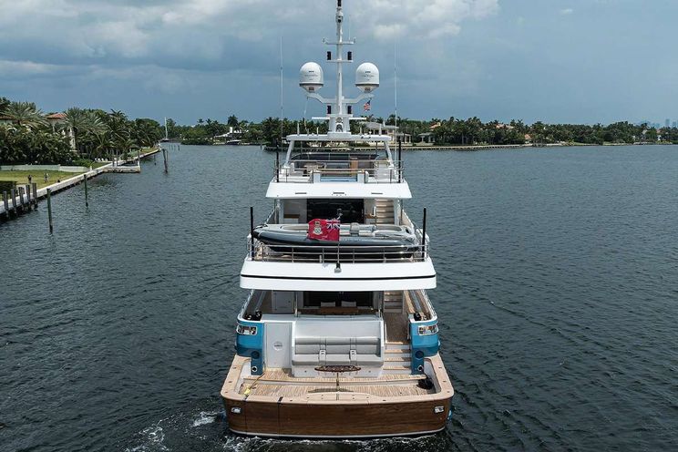 Charter Yacht TROPA - Cantiere delle Marche Darwin 106 - 6 Cabins - Nassau - Exumas - Bahamas