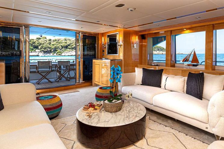 Charter Yacht BLADE I - Sunseeker 34m - 5 Cabins - Athens - Mykonos - Paros - Cyclades - Greece