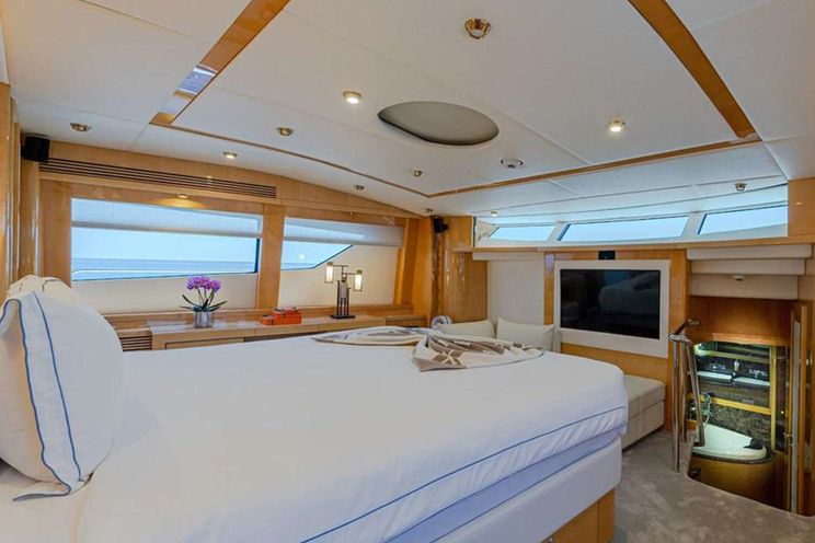 Charter Yacht BLADE I - Sunseeker 34m - 5 Cabins - Athens - Mykonos - Paros - Cyclades - Greece