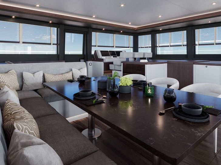 100% Silent 62 - saloon dining area 100% Silent 62 - saloon dining area