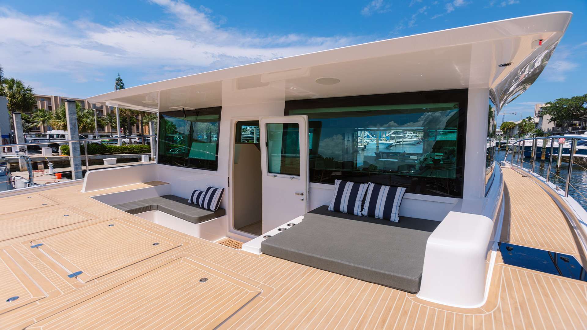 Charter Yacht 100% - Silent 62 - 4 Cabins - St Thomas - St John - St Croix - USVI - Caribbean