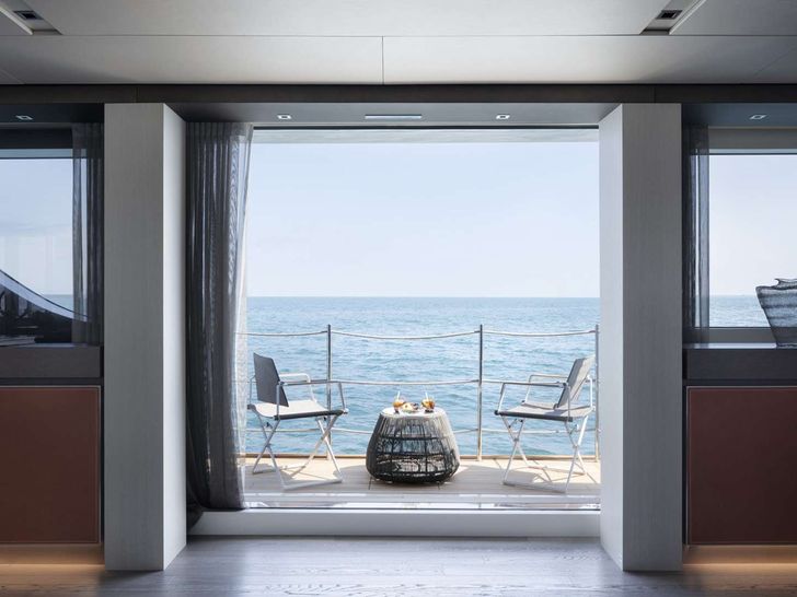 FATSA Sanlorenzo SD126 - main saloon side balcony FATSA Sanlorenzo SD126 - main saloon side balcony