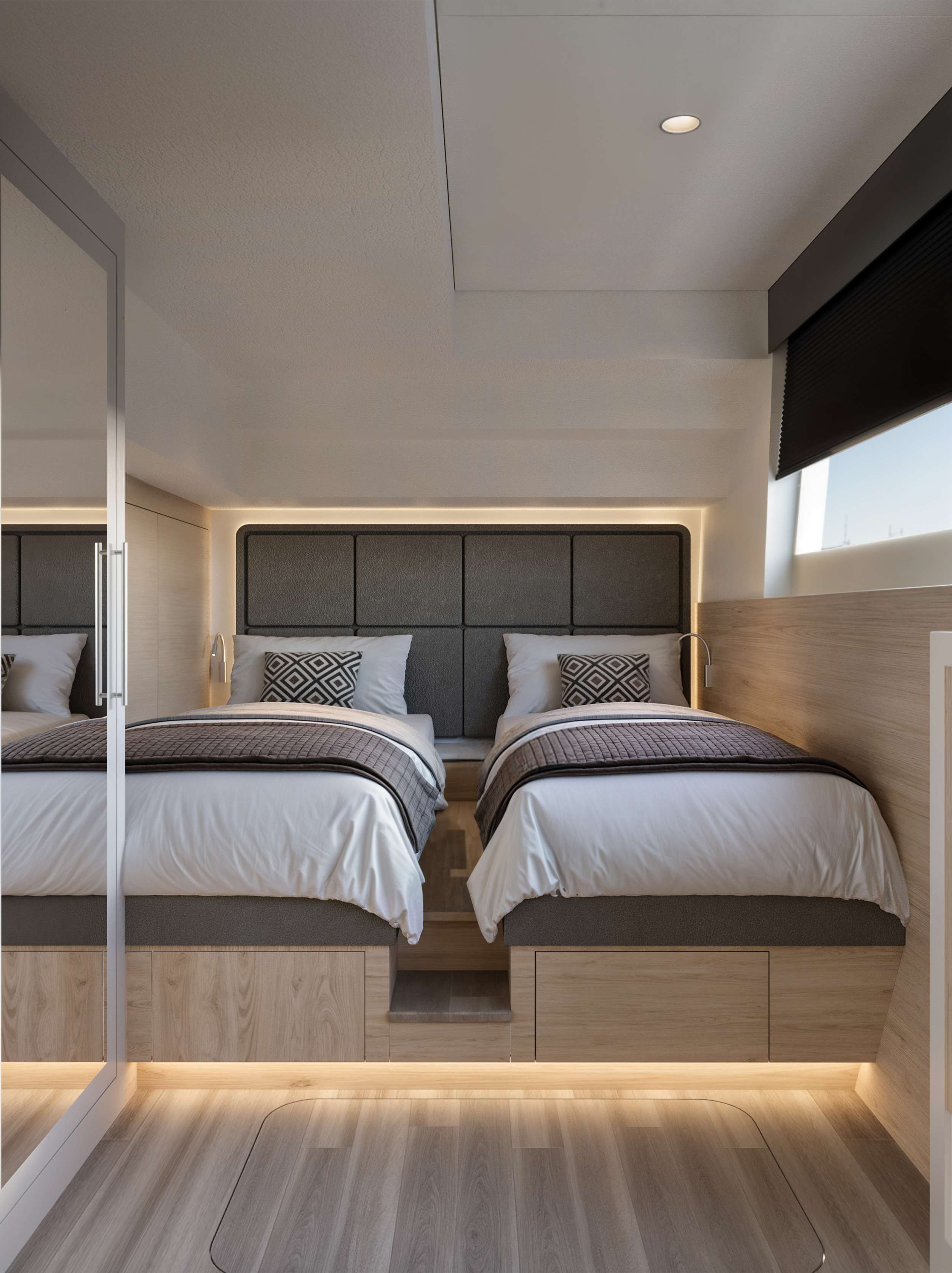 Charter Yacht STAR ISLAND - VisionF 65 - 4 Cabins - Nassau - Exumas - Bahamas