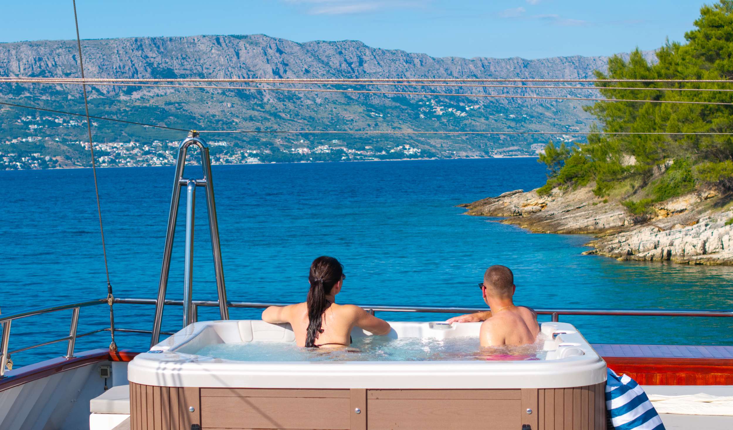 Charter Yacht CARPE DIEM - Custom Aluminum Cutter 118 - 16 Cabins - Trogir - Split - Hvar - Dubrovnik - Croatia