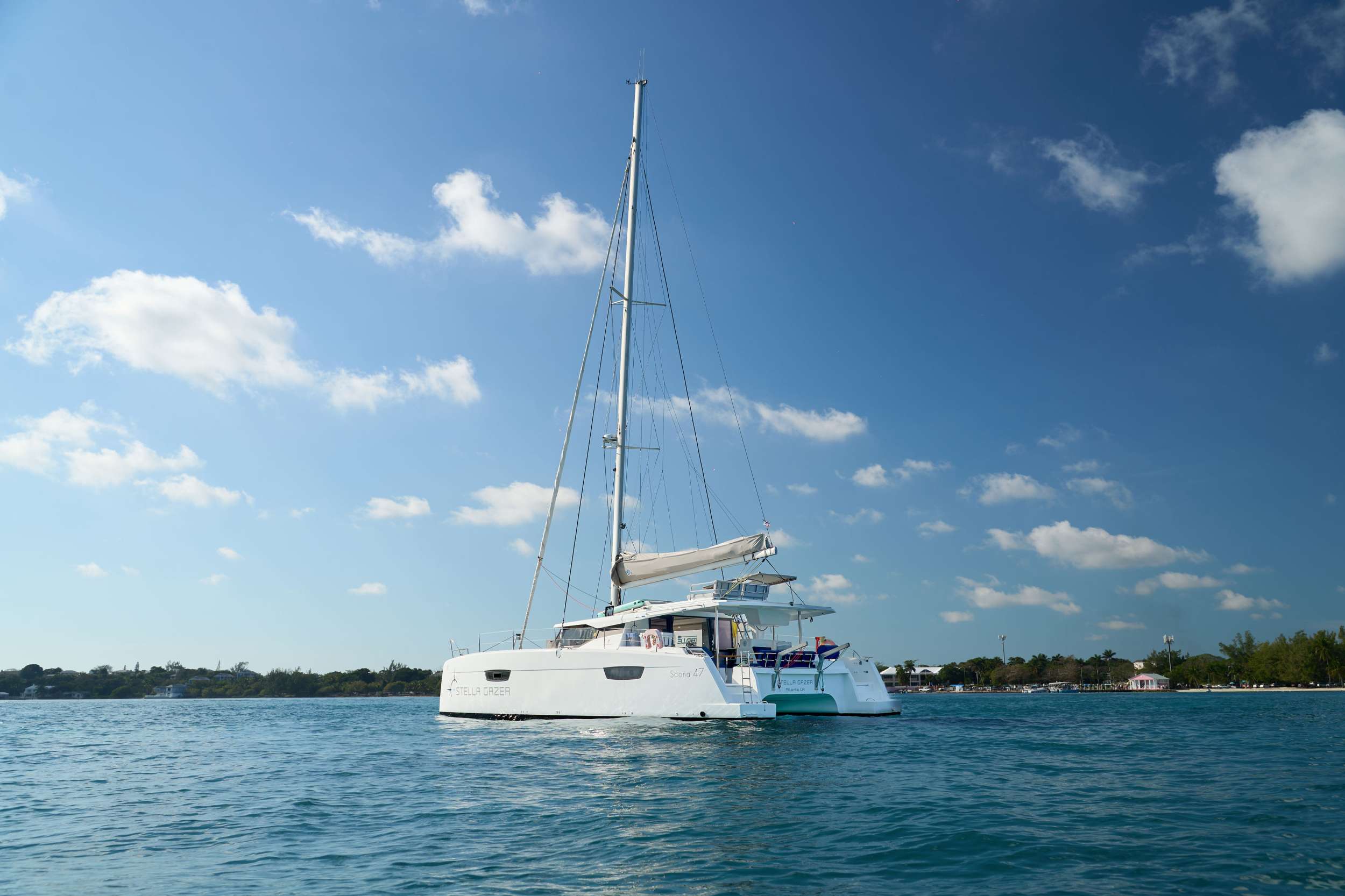 STELLA GAZER Fountaine Pajot Saona 47 - Port Side