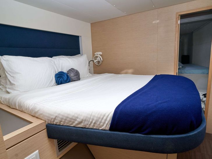 STELLA GAZER Fountaine Pajot Saona 47 - Master Cabin STELLA GAZER Fountaine Pajot Saona 47 - Master Cabin