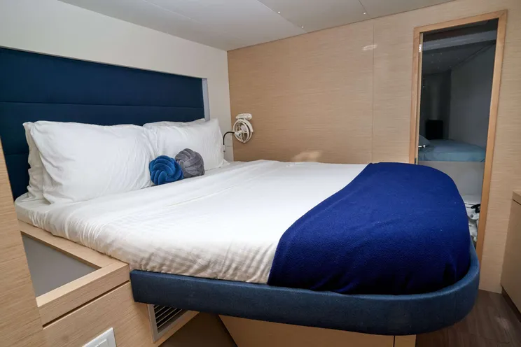 Charter Yacht STELLA GAZER - Fountaine Pajot Saona 47 - 4 cabins - Nassau - Exumas - Norman's Cay - Bahamas