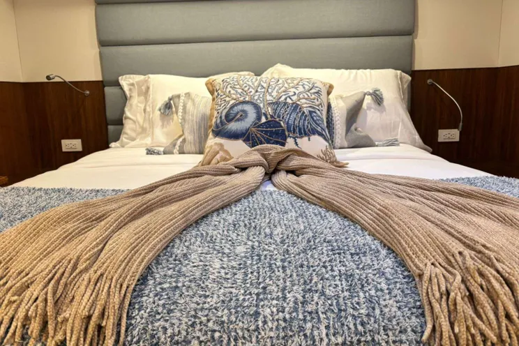 Charter Yacht SOLAIRE - Two Oceans 555 - 4 Cabins - 8 Guests - Tortola - Anegada - BVI - Nassau - Bahamas