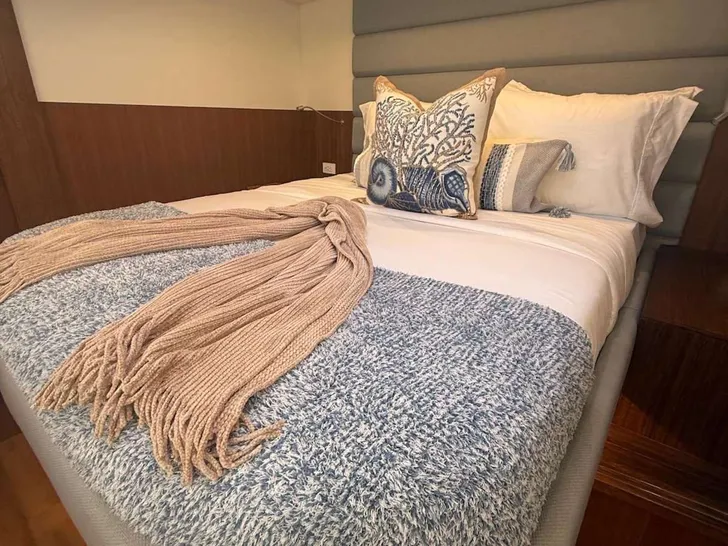 SOLAIRE Two Oceans 555 - Master Cabin SOLAIRE Two Oceans 555 - Master Cabin