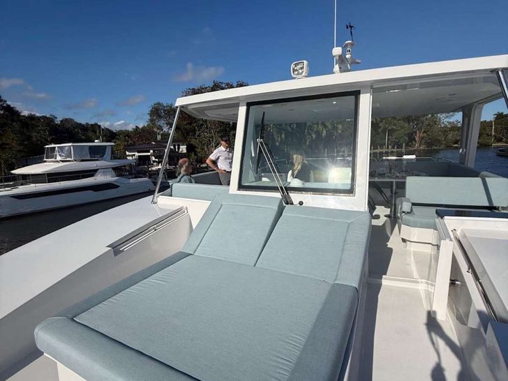 SOLAIRE Two Oceans 555 - Sunbeds SOLAIRE Two Oceans 555 - Sunbeds