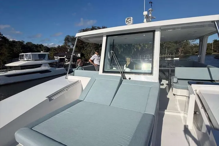 Charter Yacht SOLAIRE - Two Oceans 555 - 4 Cabins - 8 Guests - Tortola - Anegada - BVI - Nassau - Bahamas