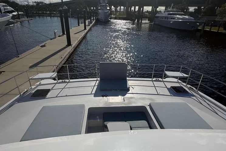 Charter Yacht SOLAIRE - Two Oceans 555 - 4 Cabins - 8 Guests - Tortola - Anegada - BVI - Nassau - Bahamas