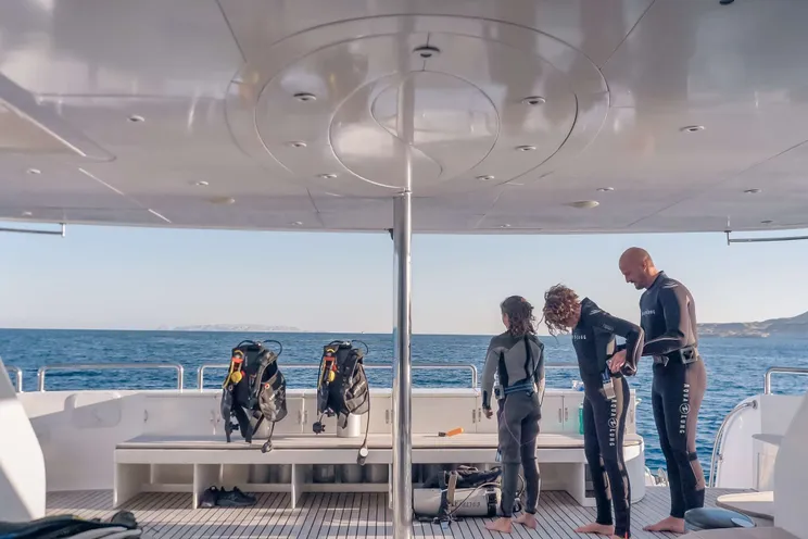 Charter Yacht SEVEN SPICES - Custom Aluminum Cutter 39m - 6 Cabins - El Gouna - Egypt - Red Sea