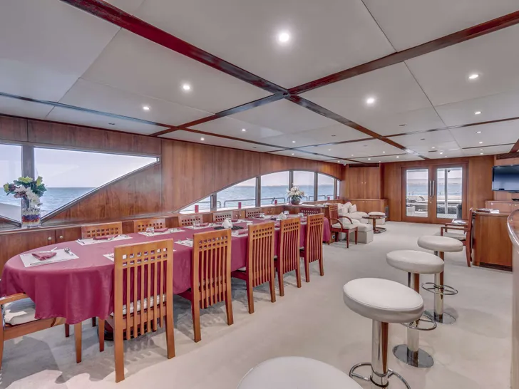 SEVEN SPICES 39-meter Custom Aluminum Cutter - main saloon dining area and bar SEVEN SPICES 39-meter Custom Aluminum Cutter - main saloon dining area and bar