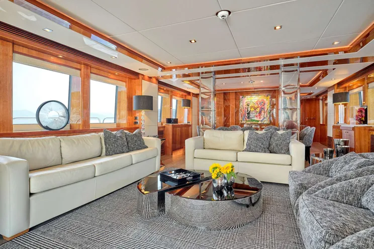 Charter Yacht WHITE PEARL I - Sunseeker 34m - 4 Cabins - Athens - Mykonos - Paros - Cyclades - Greece