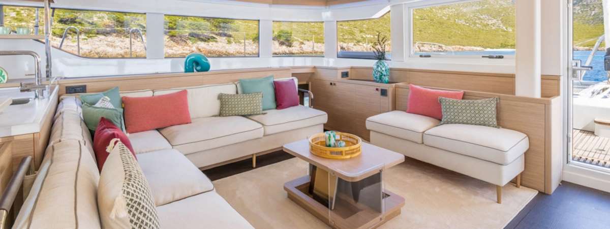 CATWALK I Lagoon 50 - main saloon lounge