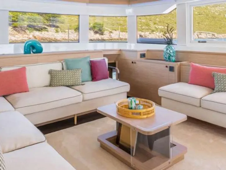 CATWALK I Lagoon 50 - main saloon lounge CATWALK I Lagoon 50 - main saloon lounge