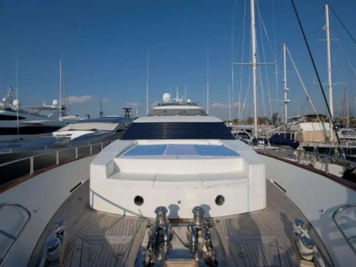 AZURE ONE Falcon 30m - foredeck sunbathing area AZURE ONE Falcon 30m - foredeck sunbathing area