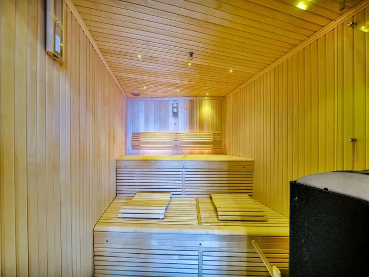 NATURAL 9 Sunseeker 37m - sauna NATURAL 9 Sunseeker 37m - sauna