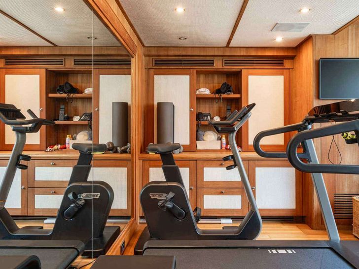PALATIAL CRN Ancona 43 - gym equipment PALATIAL CRN Ancona 43 - gym equipment