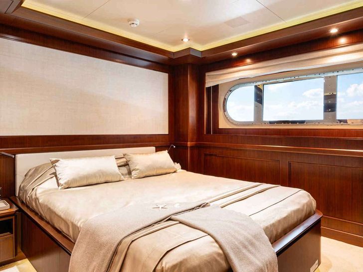 PALATIAL CRN Ancona 43 - VIP cabin PALATIAL CRN Ancona 43 - VIP cabin