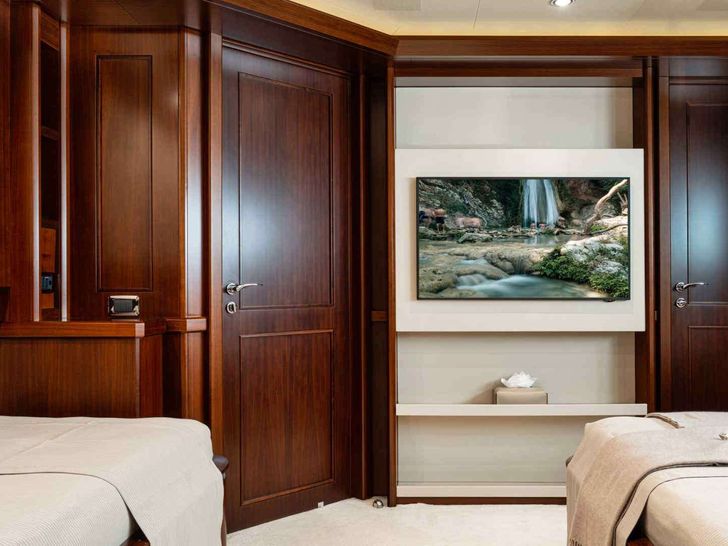 PALATIAL CRN Ancona 43 - twin cabin 2 PALATIAL CRN Ancona 43 - twin cabin 2