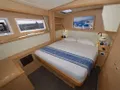 LARGO WINCH Lagoon 52F - cabin 1 LARGO WINCH Lagoon 52F - cabin 1