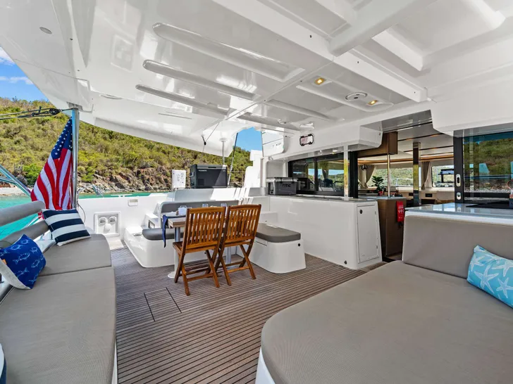 OCEANS 8 Lagoon 46 - aft deck OCEANS 8 Lagoon 46 - aft deck