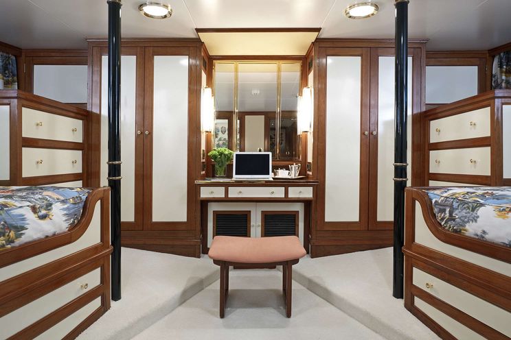 Charter Yacht NORTHWIND II - Camper&Nicholson 45m - 5 Cabins - Athens - Mykonos - Paros - Cyclades - Greece