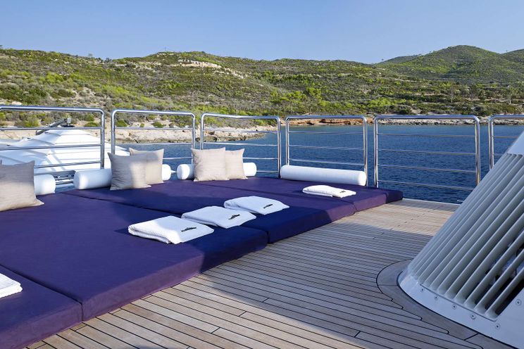 Charter Yacht NORTHWIND II - Camper&Nicholson 45m - 5 Cabins - Athens - Mykonos - Paros - Cyclades - Greece