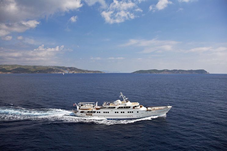 Charter Yacht NORTHWIND II - Camper&Nicholson 45m - 5 Cabins - Athens - Mykonos - Paros - Cyclades - Greece