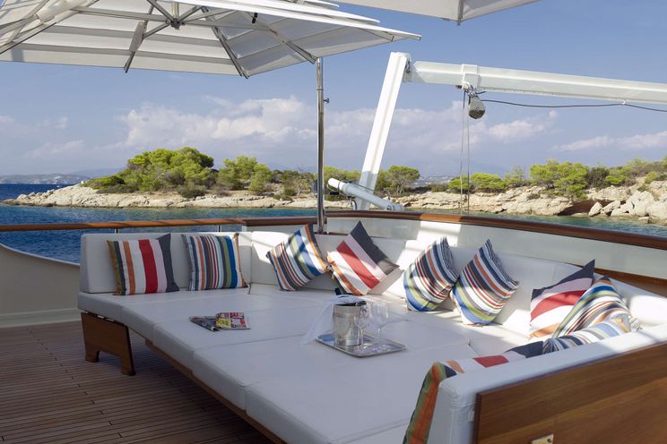 Charter Yacht NORTHWIND II - Camper&Nicholson 45m - 5 Cabins - Athens - Mykonos - Paros - Cyclades - Greece