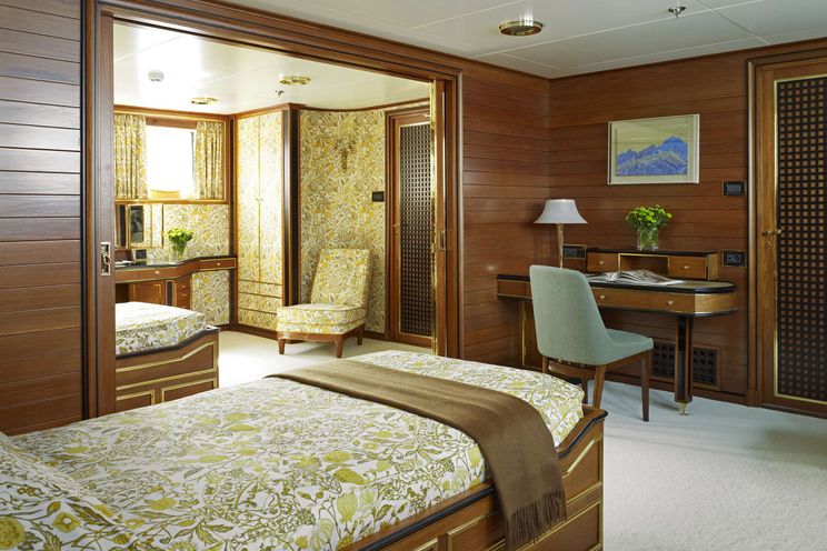 Charter Yacht NORTHWIND II - Camper&Nicholson 45m - 5 Cabins - Athens - Mykonos - Paros - Cyclades - Greece