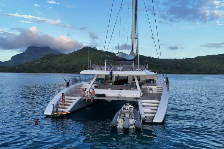 Charter Yacht CHE - Sunreef 114 - 3 Cabins - Sunreef 114 - 3 Cabins - Moorea - Tahiti - Raiatea - French Polynesia