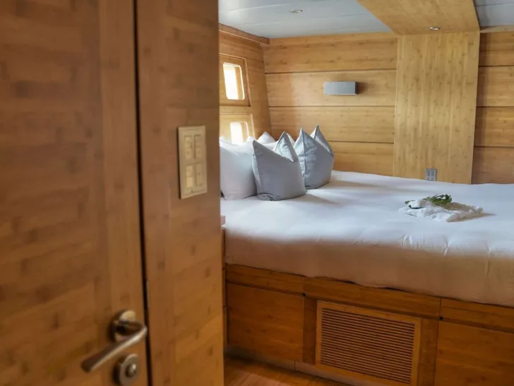 CHE Sunreef 114 - VIP cabin 1 CHE Sunreef 114 - VIP cabin 1