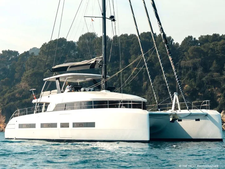 REVA NUI Lagoon Seventy 7 - profile REVA NUI Lagoon Seventy 7 - profile