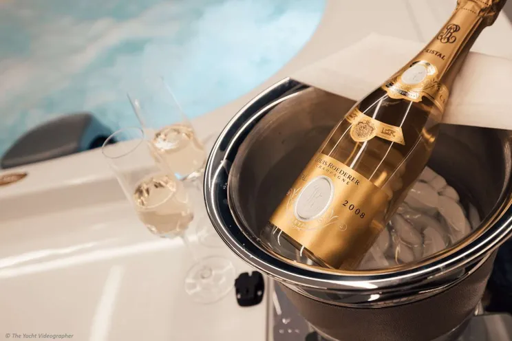 Charter Yacht REVA NUI - Lagoon Seventy 7 - 4 Cabins - Olbia - Porto Cervo - La Maddalena - Sardinia - Italy