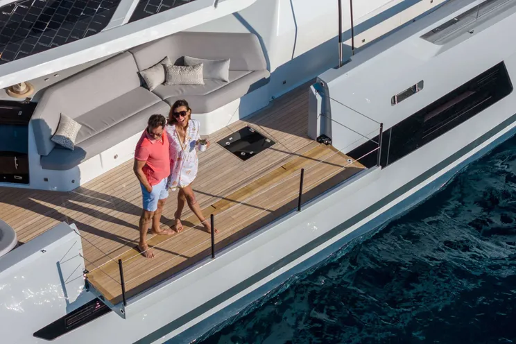 Charter Yacht MAGIC MOMENTS 3 - Fountaine Pajot Thira 80 - 5 Cabins - Nassau - Exumas - Bahamas