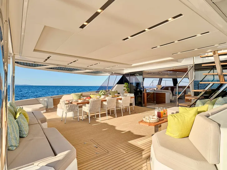 MAGIC MOMENTS 3 Fountaine Pajot Thira 80 - aft deck MAGIC MOMENTS 3 Fountaine Pajot Thira 80 - aft deck