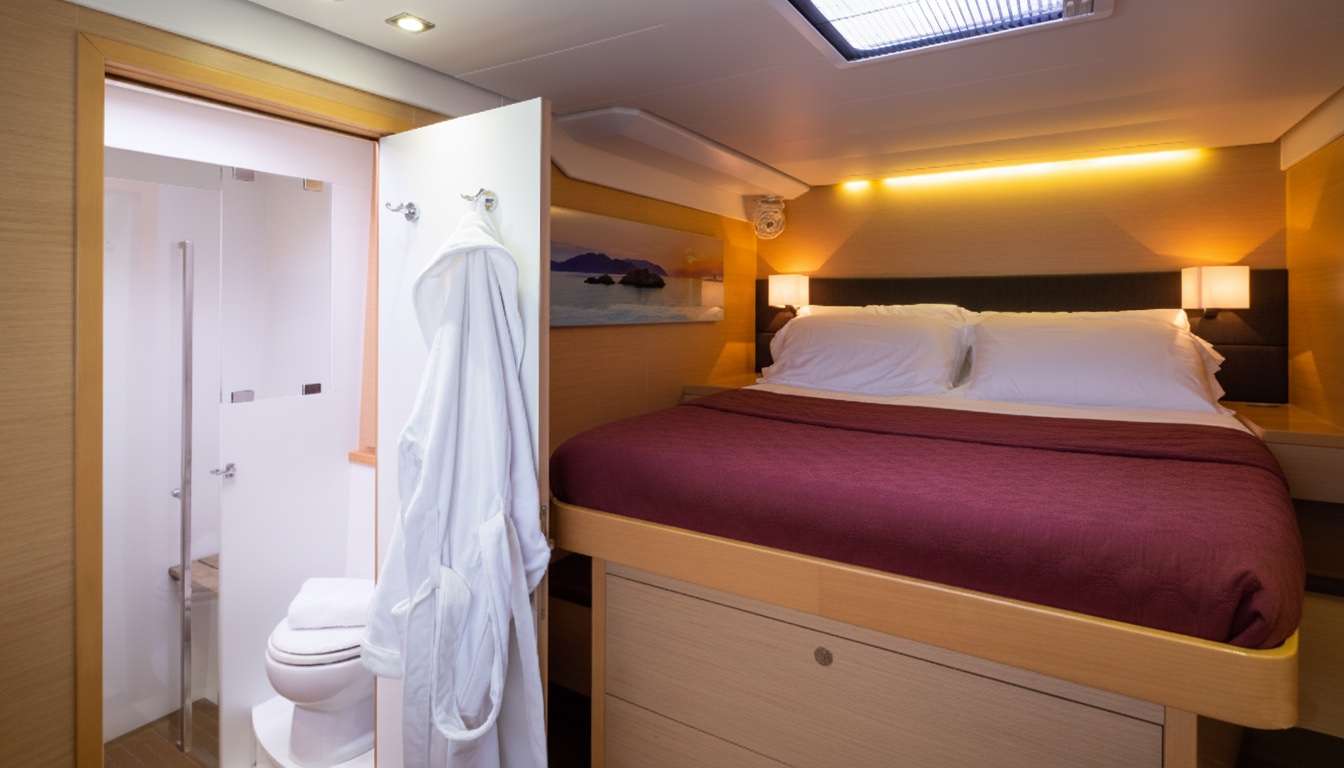 Charter Yacht SHIDA - Lagoon 620 - 3 Cabins - Fiumicino - Rome - Naples - Capri - Positano - The Amalfi Coast - Italy