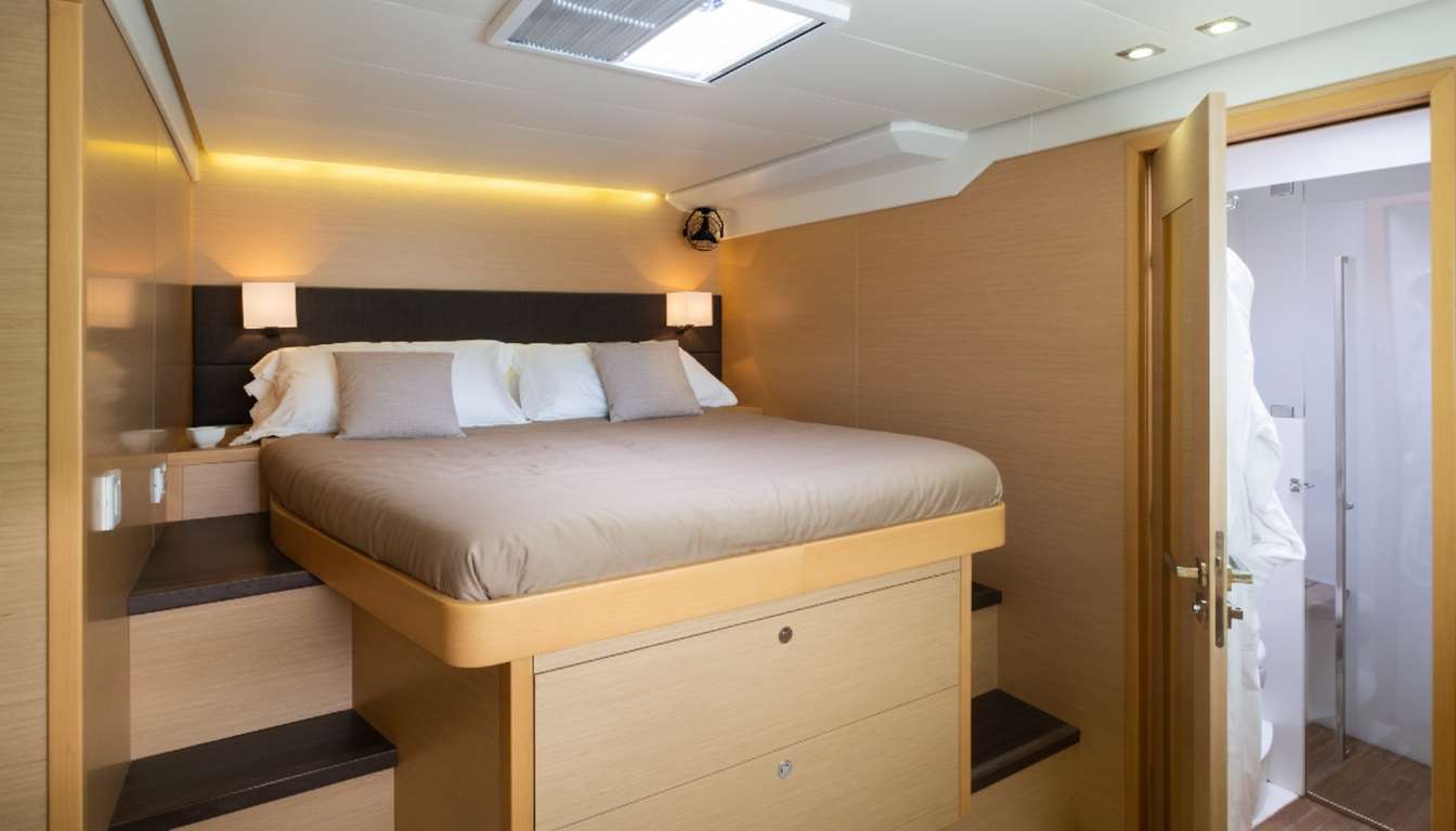 Charter Yacht SHIDA - Lagoon 620 - 3 Cabins - Fiumicino - Rome - Naples - Capri - Positano - The Amalfi Coast - Italy