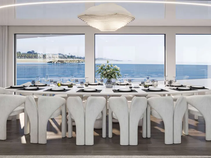 BELLO Custom 54m - formal dining set up BELLO Custom 54m - formal dining set up