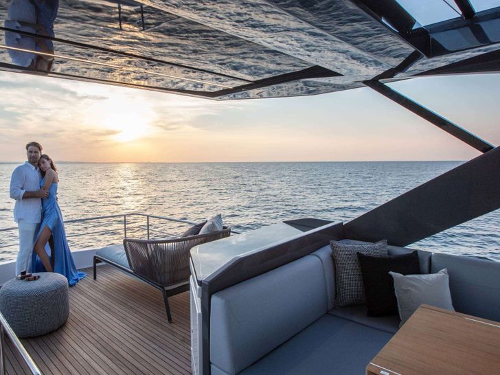 WE2 Ferretti 720 - flybridge aft under the sunset WE2 Ferretti 720 - flybridge aft under the sunset