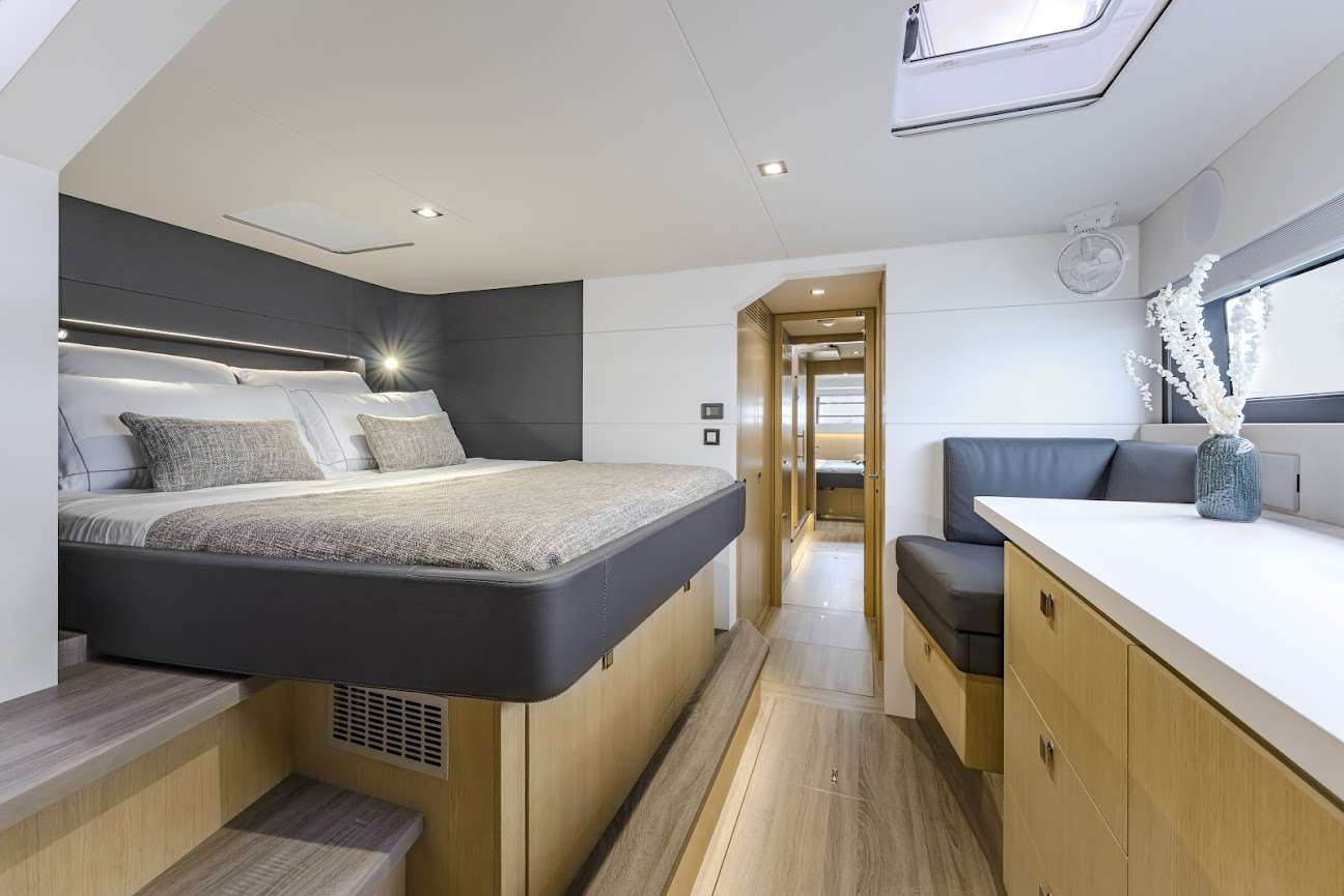 MYMLAN II Privilege Signature 580 - master cabin