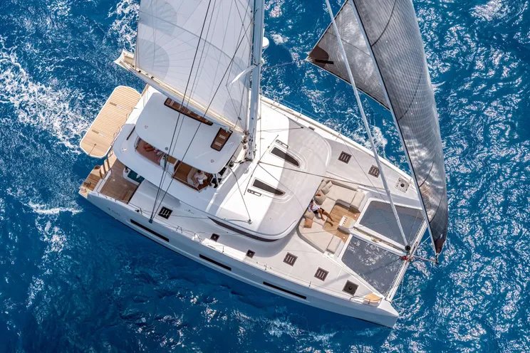 Charter Yacht SEVEN SEAS - Lagoon 55 - 5 Cabins - Tortola - Anegada - Virgin Gorda - BVI - Caribbean