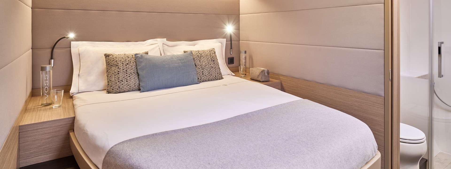 Charter Yacht SEVEN SEAS - Lagoon 55 - 5 Cabins - Tortola - Anegada - Virgin Gorda - BVI - Caribbean