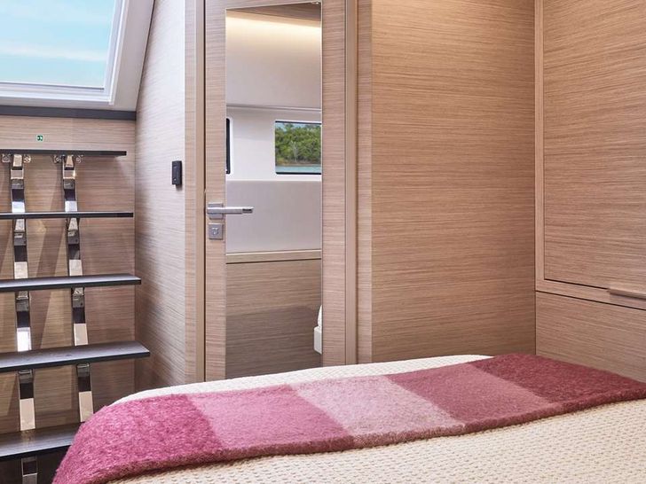 SEVEN SEAS Lagoon 55 - master cabin's access to the outdoor area SEVEN SEAS Lagoon 55 - master cabin's access to the outdoor area