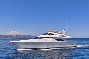 APEIRON BLUE - Ferretti 23m - 4 Cabins - Lavrion - Athens - Mykonos - Paros - Cyclades - Greece APEIRON BLUE - Ferretti 23m - 4 Cabins - Lavrion - Athens - Mykonos - Paros - Cyclades - Greece
