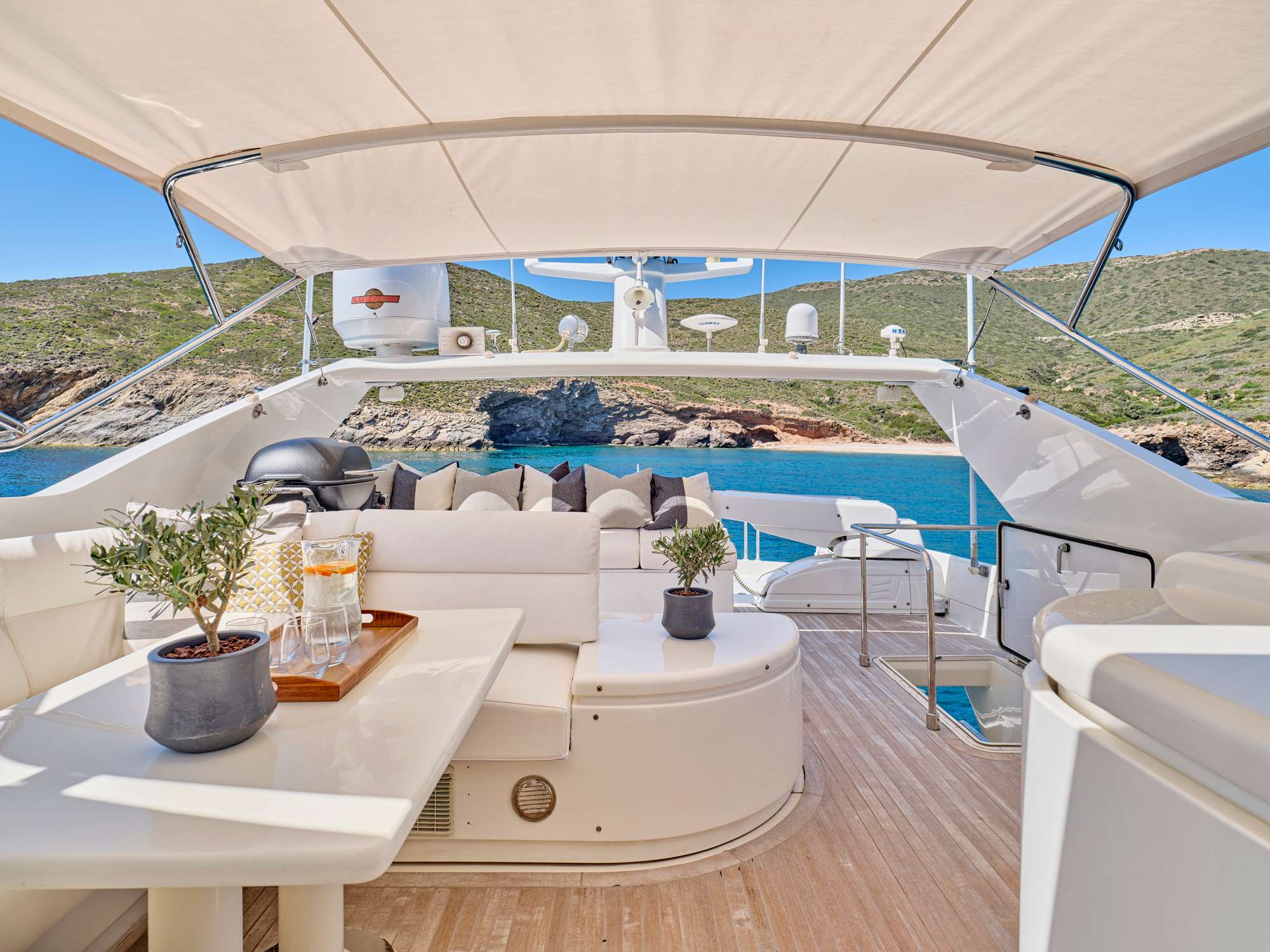 Charter Yacht APEIRON BLUE - Ferretti 23m - 4 Cabins - Lavrion - Athens - Mykonos - Paros - Cyclades - Greece