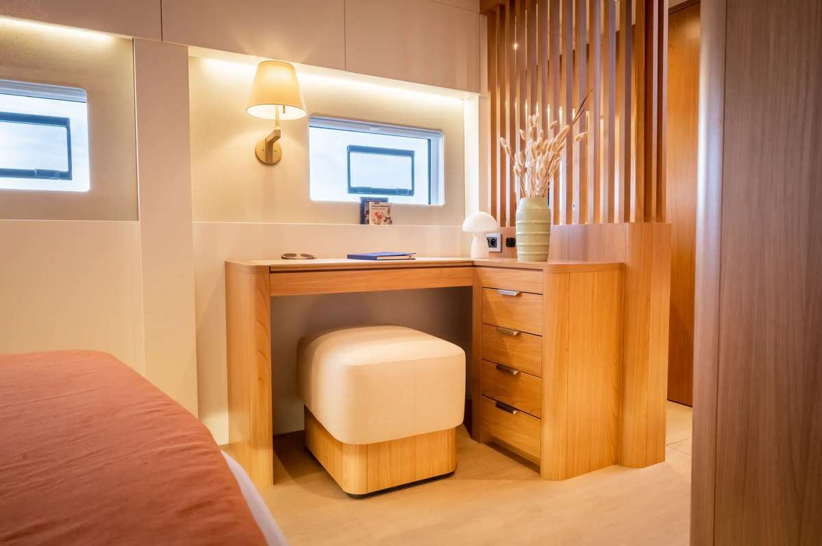 Charter Yacht JUMEAUX - Bali 5.8 - 5 Cabins - St Thomas - St John - St Croix - USVI - Caribbean